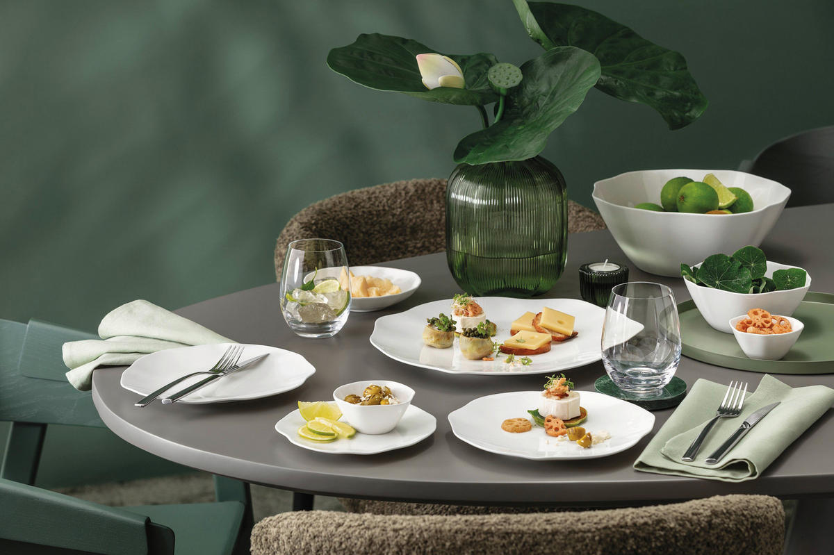 RAŇAJKOVÝ TANIER jemný kostný porcelán (fine bone china) keramika  - biela, Basics, keramika (22/2,5cm) - Villeroy & Boch
