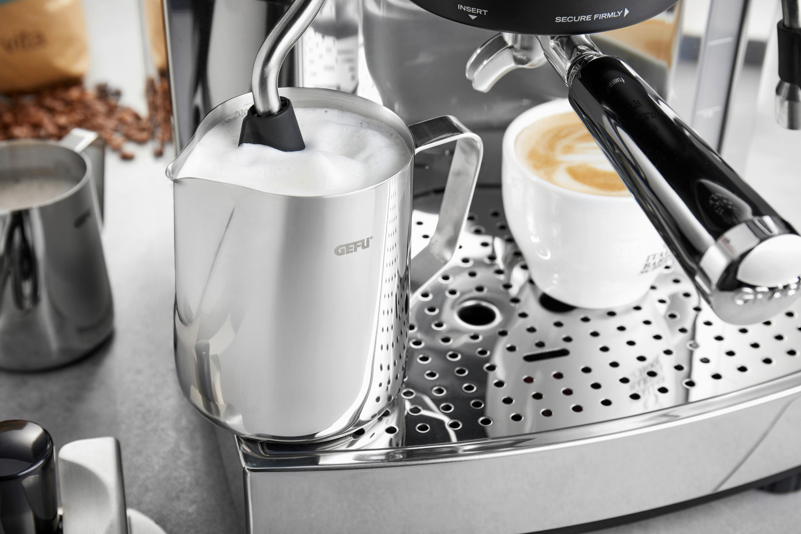 VRČEK ZA MLEKO  BARISTA  350 ml - barve nerjavečega jekla, Basics, kovina (10,7/7,6/9,10cm) - Gefu
