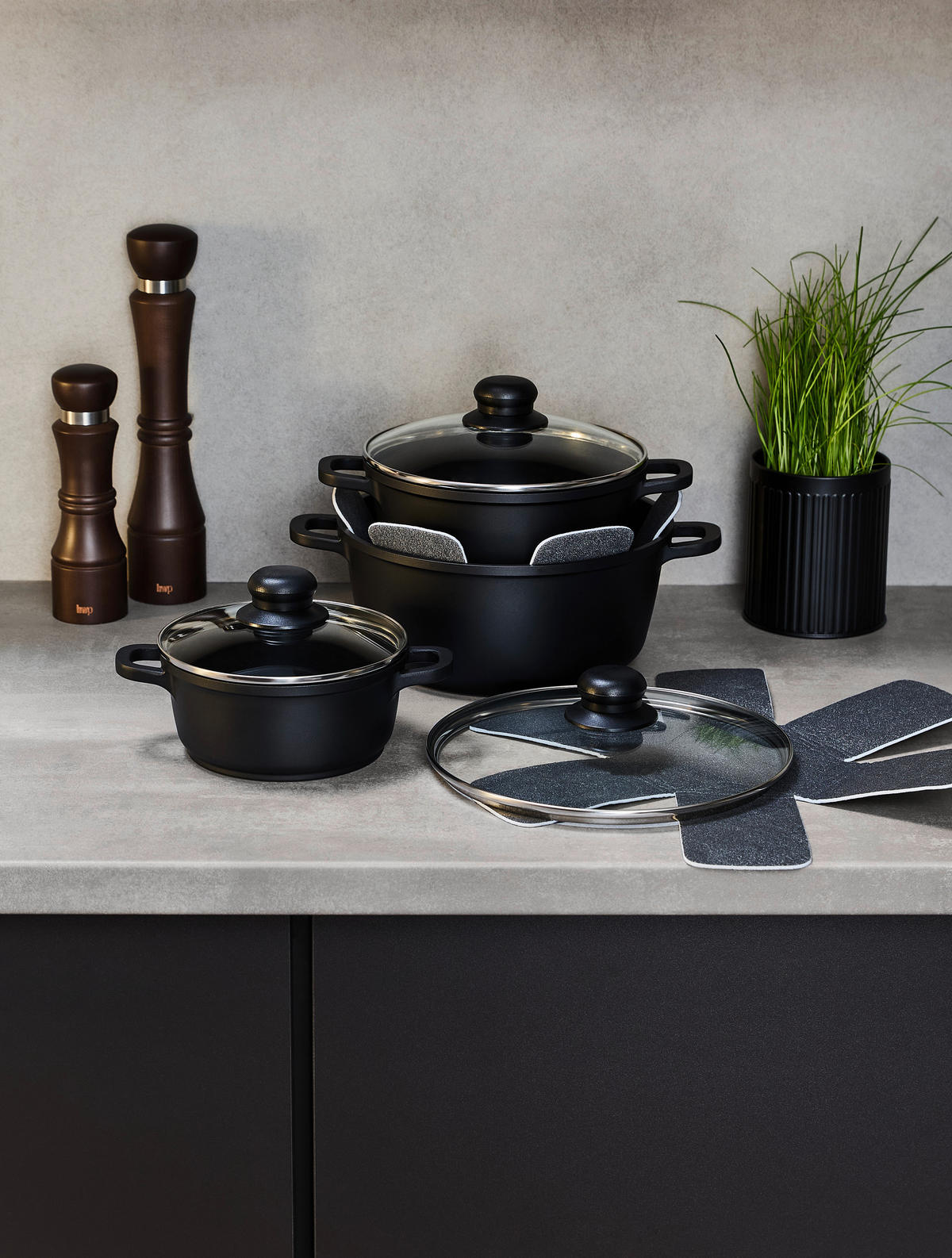 GRYT- OCH KASTRULLSET Turin 3 delar  - klar/stålfärgad, Klassisk, metall/glas - Homeware Profession.