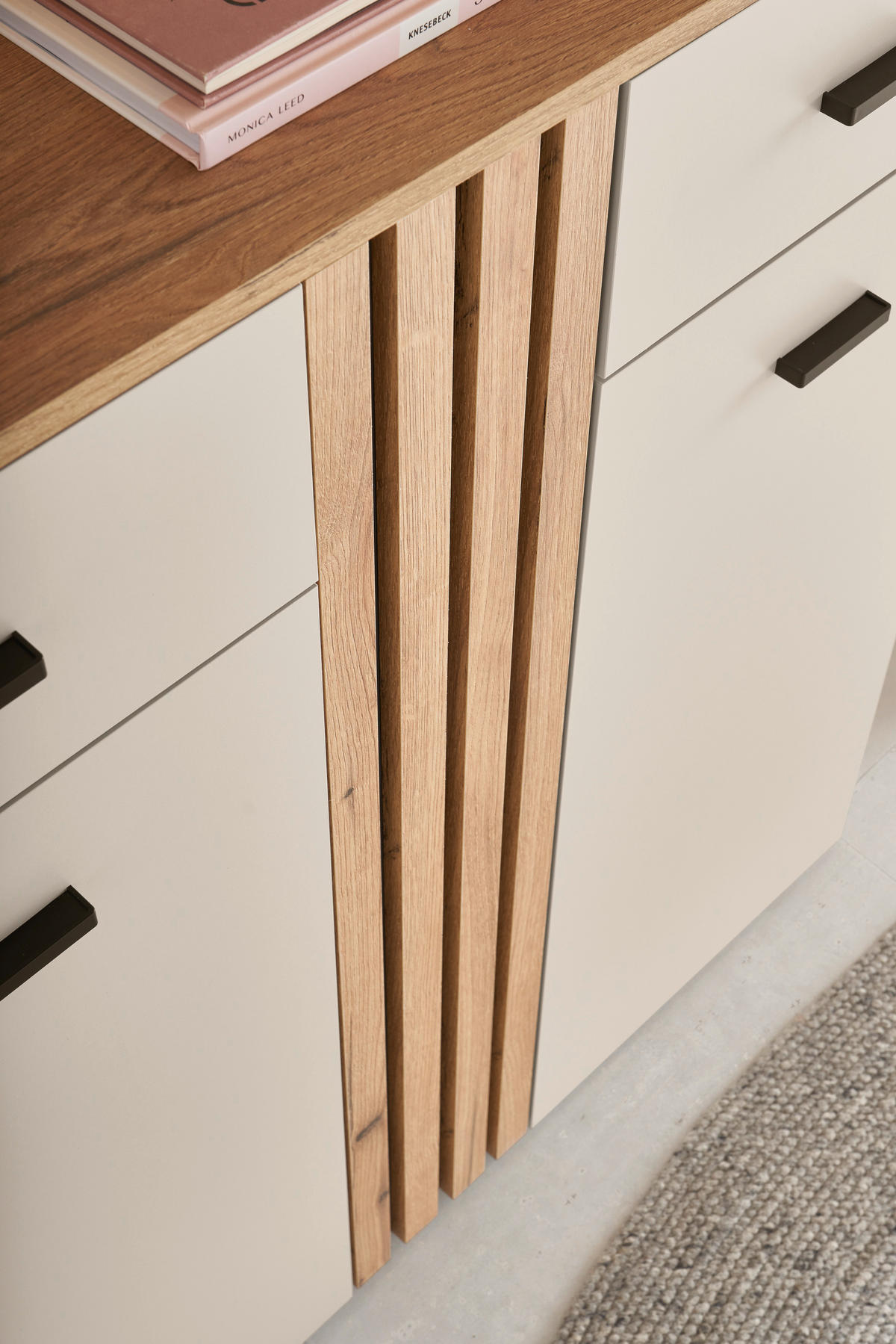 OMARA ZA ČEVLJE barve hrasta, kašmir - črna/kašmir, Basics, umetna masa/leseni material (100/103/38cm) - Xora