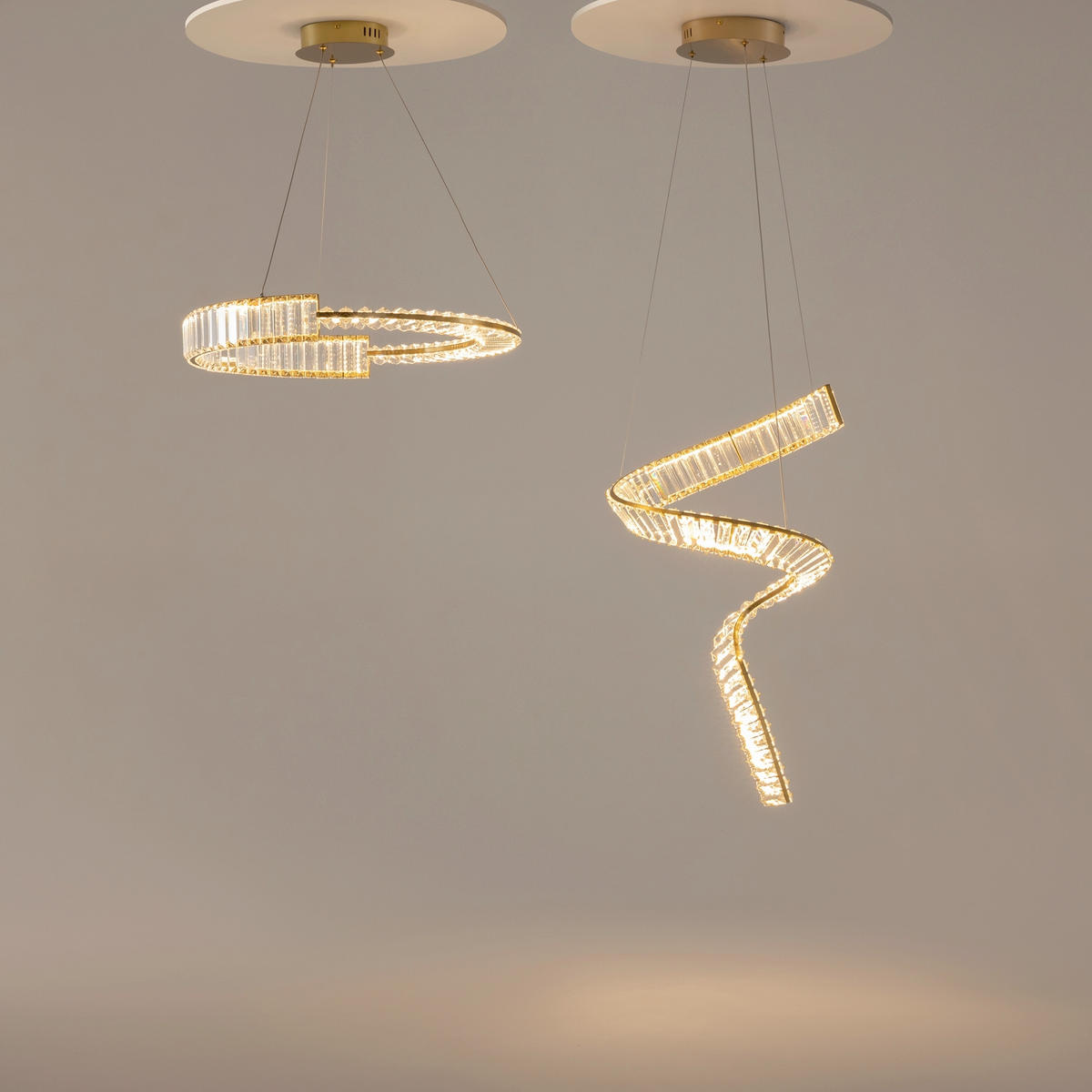 PENDELLEUCHTE Krone 62/50 cm  - Messingfarben, Design, Metall (62/50cm) - MAYTONI