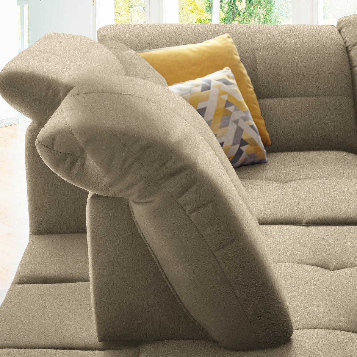 ECKSOFA in Chenille Beige  - Beige/Schwarz, Design, Textil/Metall (240/308cm) - Xora