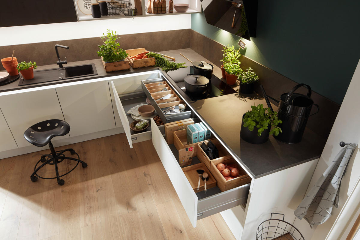 KUCHYNĚ NA MÍRU DK613 - šedá/bílá, Design, kompozitní dřevo/kámen - Dieter Knoll