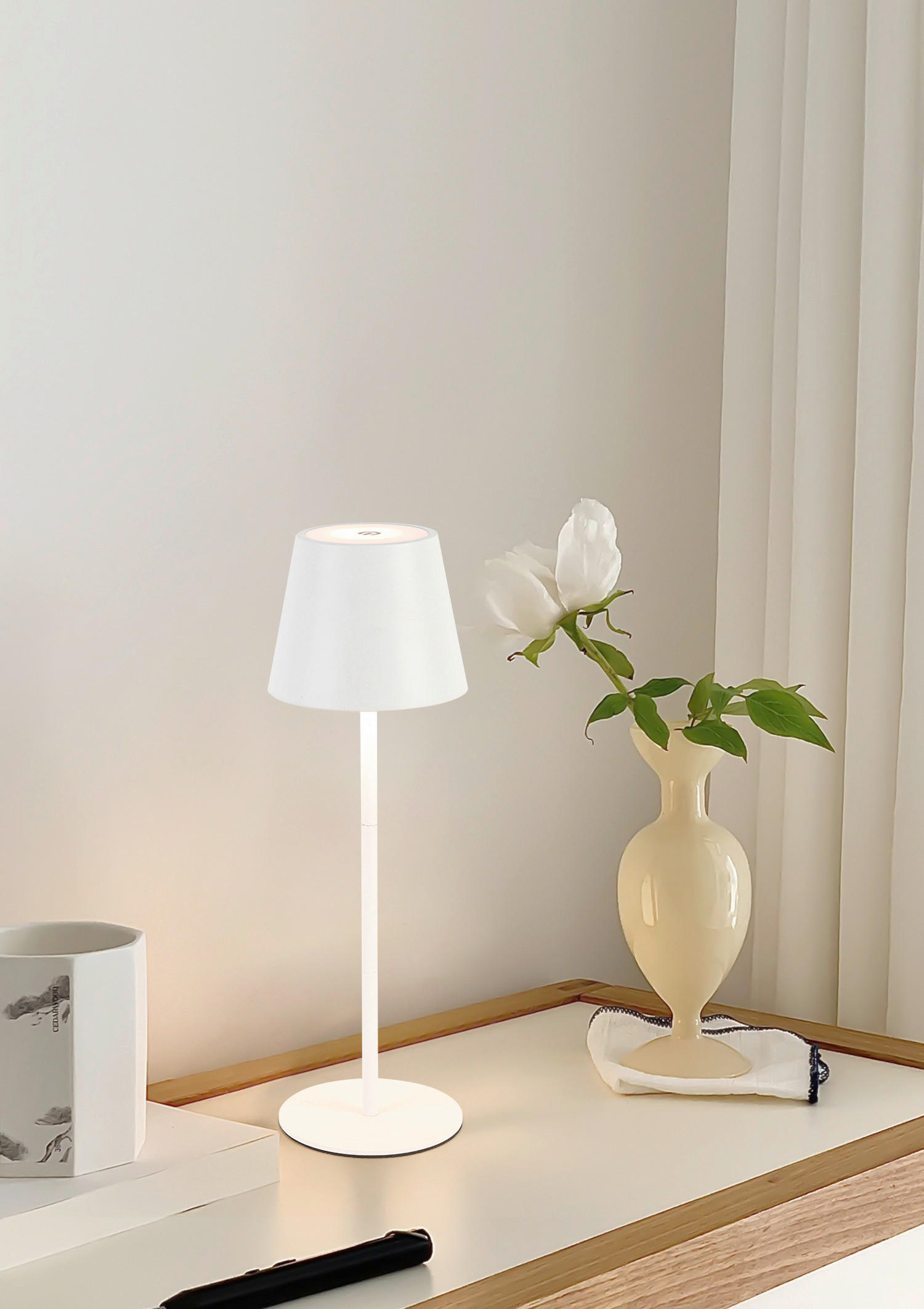 Thumbnail - Außenleuchte weiß H/D: ca. 36x12 cm